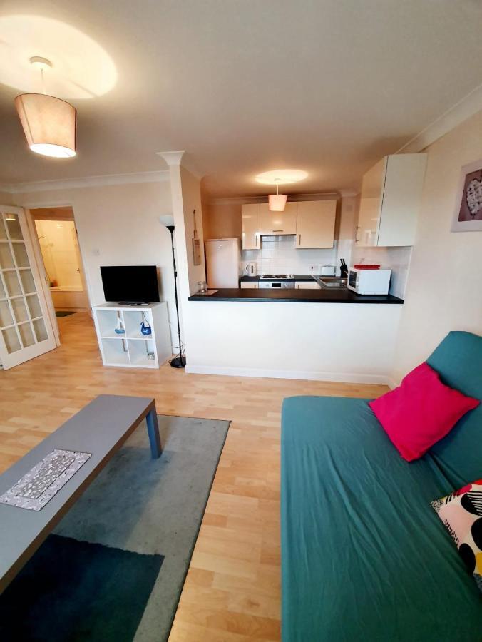 Chelmsford Town Centre Apartments With Car Parking Exterior foto